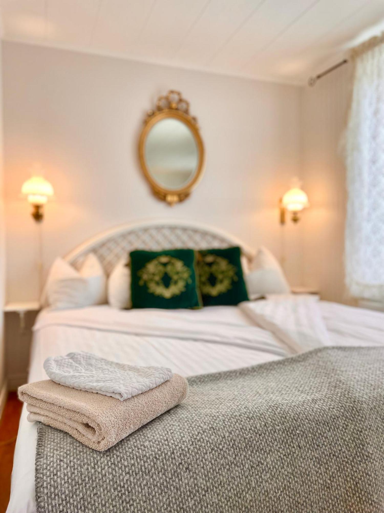 Hotell & Restaurant Solliden Stenungsund Zewnętrze zdjęcie